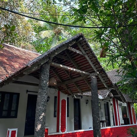 Greenbay Varkala Exterior photo